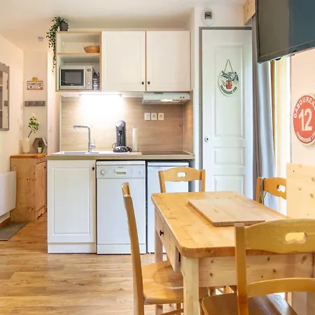 Centrally Heated In Apartamento *